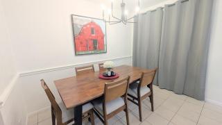 Sleep 6 East Bernard Stylish & Pet Friendly - 5