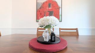 Sleep 6 East Bernard Stylish & Pet Friendly - 1