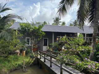 Homestay Bentre Coco Lodge - 2