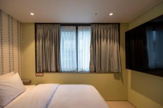 Gray Hotel Yongin - 1