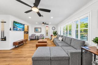 6 King Suites Pool Game Room Oasis Near Beaches - 8