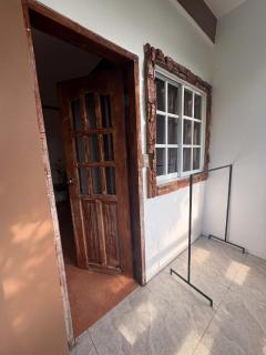 Dennis Guest House - 1