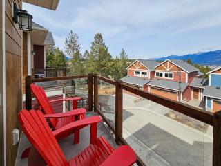 Pet Friendly Mountain View Home by StayIn - 7