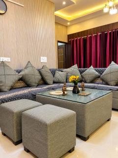 The Kanika And Coco Homestay - 7