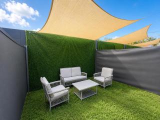 Private-Patio Studio near Miami Beach - 4