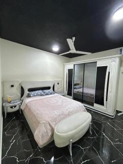 2 bedroom 1 bathroom apartment - 9