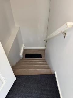 Comfy & Modern 2BR Guest Suite - 5