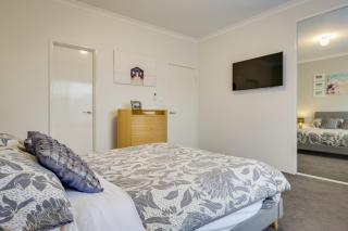 Dunsboroughs Doorstep Townhouse Great Location - 3