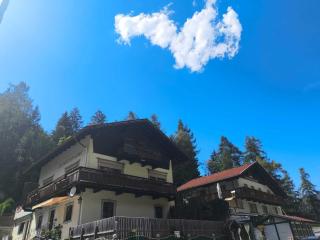 Apartment Martha in the Ötztal valley with mountain views - 5