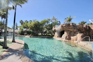Large Ground Floor Diamond Beach #138 - 9