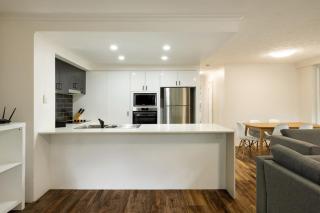 Large Ground Floor Diamond Beach #138 - 5