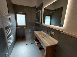 Modern holiday apartment in a quiet location - 8