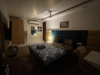 Kalm Stay in South Delhi - 0