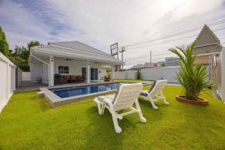 Cozy 3BR Villa with Pool & Large Garden (PV9) - 6