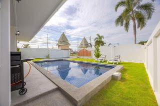 Cozy 3BR Villa with Pool & Large Garden (PV9) - 5