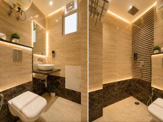 The Grand Sky Nest Suites Near Delhi IGI Airport - 1