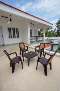 Palm Beach View Resort Cherai - 9