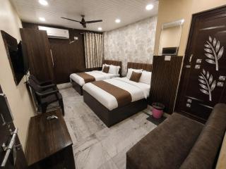 Hotel Royal Palace Near Howrah Railway Station - 4