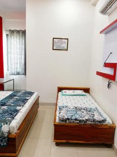 Hotel Prem Bhawan - 8