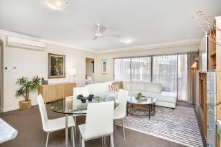 Executive 2BR Suite on Mounts Bay Road - 0
