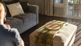 Eagle's Last Light- Lakefront Escape, Fire Pit, Pets & Scenic Views - 1