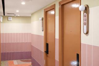 A Hotel Farrer Park - Newly Renovated - 5