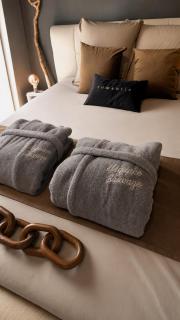Élégance sauvage private nature et spa - 2