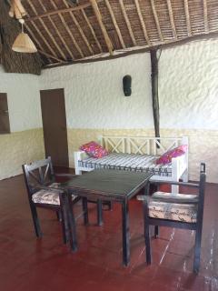 Diani Banda Cottages - 1