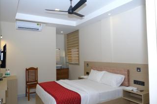 Highway Suites Kochi - 5