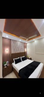 1 Bed Apartment With attach Bathroom And Tv Lounge - 8