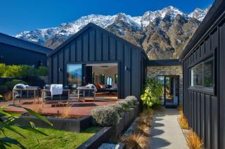 Wakeup to the majestic views of snow capped peaks - 8