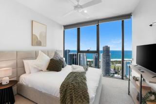 Luxury 2BR Skyhome, Lvl 36 Ocean Views, Pool, Gym & Free Parking, The Star Residences - 8