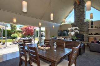 QT Chalet with spa pool - 9