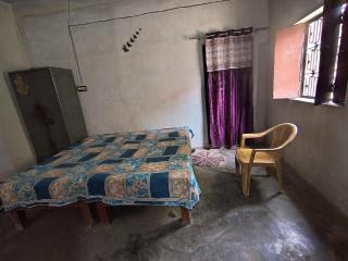 Krishna Sadan Homestay - 4