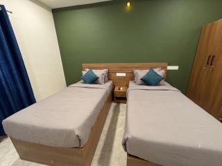 FabHotel Solmira - 4