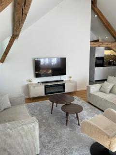 Rembrandt Suite - 1