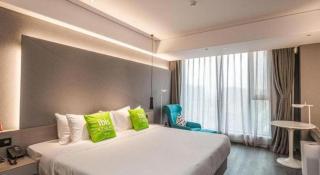 ibis Styles Yangzhou Baixiang Rd Hotel - 4