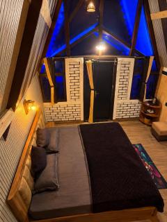 The Blue Lagoon Luxury Mountain Cottages - 3