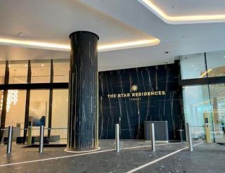 Luxury 2BR Skyhome, Lvl 36 Ocean Views, Pool, Gym & Free Parking, The Star Residences - 2