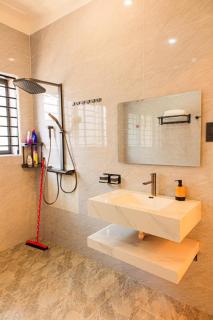 Ezer Homes - 0