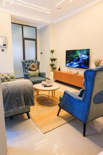 Ezer Homes - 8