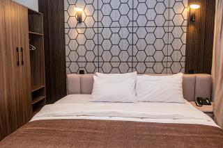 Royal Luxury Hotel and Suites - 1
