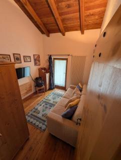 Casa di montagna in pietra con giardino privato - 3