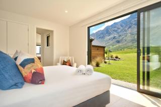 The Carmina Close to Remarkables skifield - 7