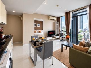 Ekkamai and ThongLor On HighFloor SkyLine View with 24-hour Easy Self CheckIn Access to SkyBar Pool Gym Sky Terrace - 7