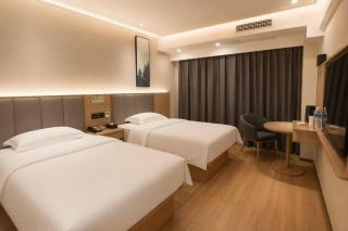 GreenTree Inn Zhumadian Xincai County Yueliang Bay Hotel. - 8