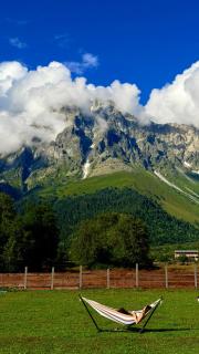 Panorama Mazeri Beneath Ushba - 9