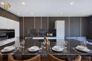 Stunning Modern Penthouse with Large Terrace - 7