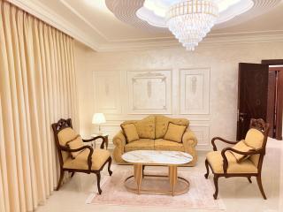 Highlands Luxury Furnished Villa in Amman - 8