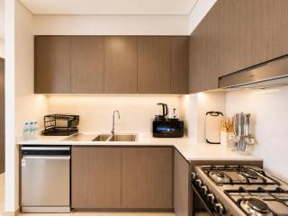 Grande Downtown Dubai - Luxury 2BR Apt near Burj khalifa and Dubai Mall - 3